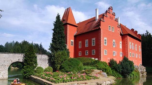 Červená Lhota patří k nejromantičtějším místům jižních Čech.