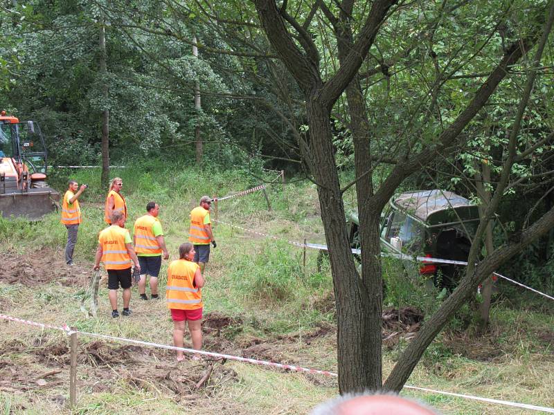 Za mostem v Dráchově se konal v sobotu 17. srpna již 8. ročník traktoriády.