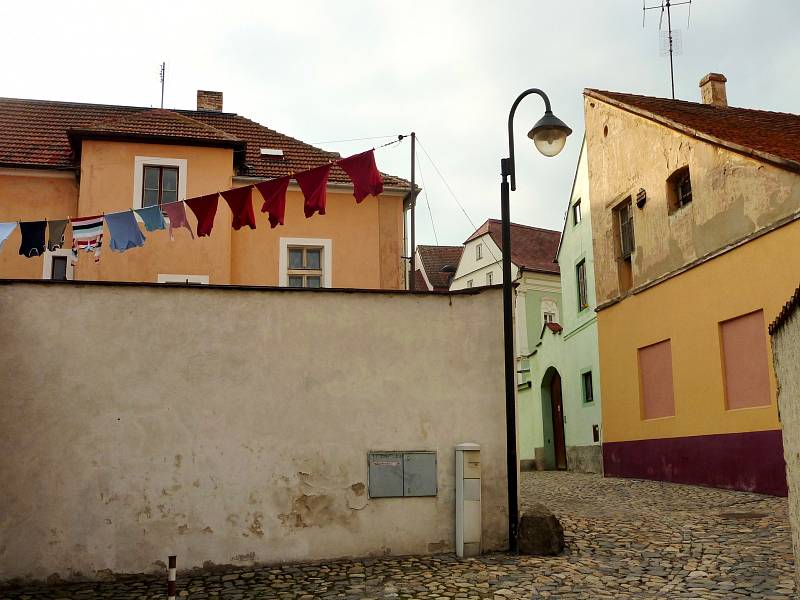 Ačkoliv táborská obec nechala pro várečné sousedy vyrobit certifikované sudy, oni přesto podváděli.