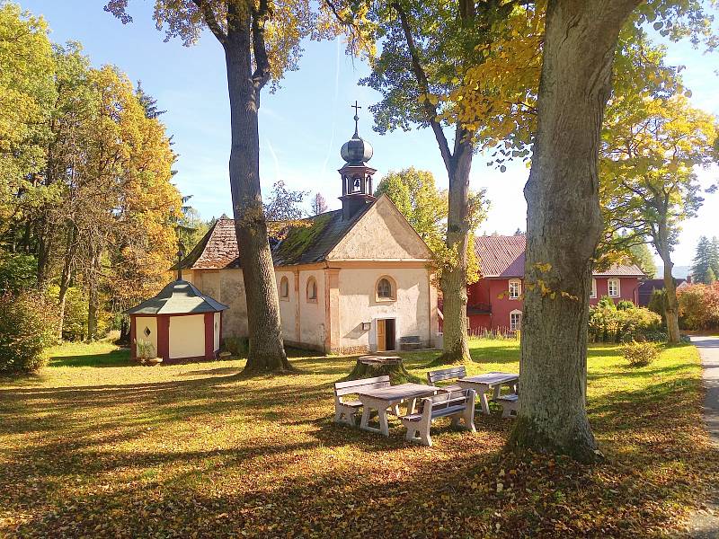 Barokní kostel sv. Anny z poloviny 17. století