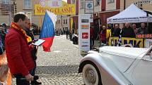 Z Tábora v sobotu dopoledne vyrazila rallye veteránů Spring Classic.