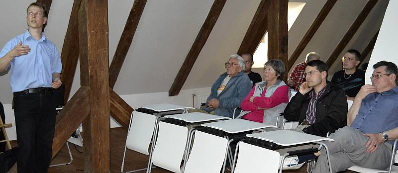 Občané Plané nad Lužnicí měli v pondělí možnost seznámit se s chystanými protipovodňovými opatřeními.