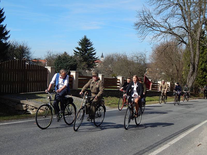 V sobotu pořádal Klub velocipedistů Královského města Jistebnice tradiční První huštění.