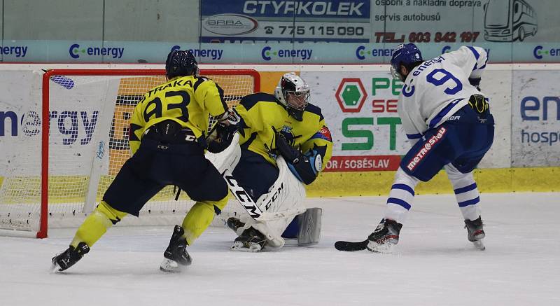 1. kolo II. hokejové ligy: HC Tábor - HC Kobra Praha 6:3.