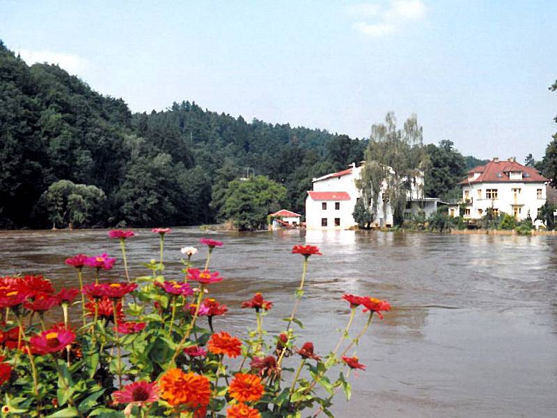 Snímek je ze 17. srpna, kdy Lužnice už začala klesat.