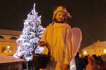 Táborské Vánoce začaly v pátek 1. prosince po 17. hodině večer.
