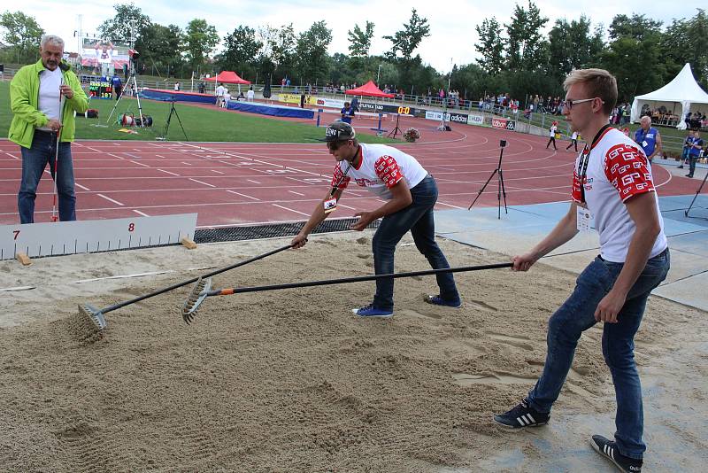 Tábor fandil již 56. ročníku Velké ceny Tábora, kde se opět blýskla i Barbora Špotáková.