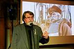 Historik Petr Čornej představil na Housově mlýně svou novou knihu o Janu Žižkovi.