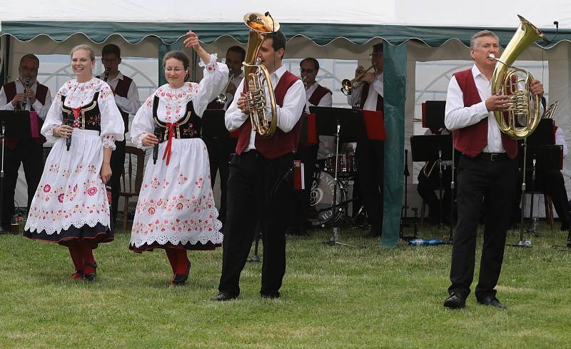 Už 26. ročník festivalu Kubešova Soběslav. Na fotografiích soubory z Klečat a ZálšíRoman Růžička