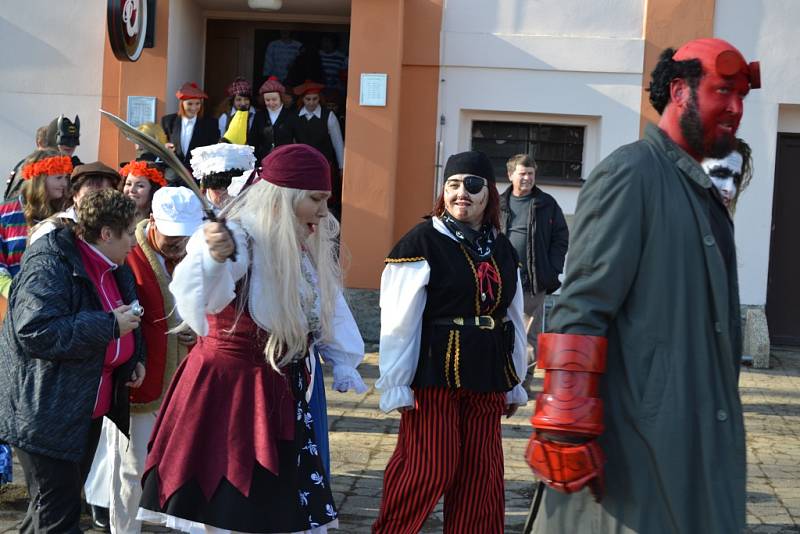 V sobotu 21. února se v Myslkovicích konal masopust. Poslední v okrese.