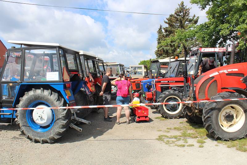 Drahov hostil traktoriádu. Letos již potřinácté.