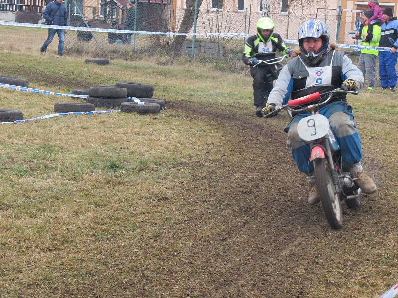 Off-road fichtel day v sobotu 11. ledna slavil na letišti v Soběslavi 20. narozeniny.