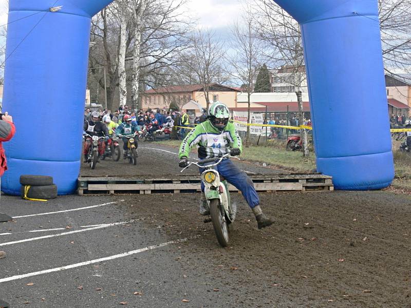 V sobotu se v Soběslavi jel 15. ročník závodu malých motocyklů. 