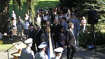 Pietní akt u hrobu prezidenta Beneše v Sezimově Ústí ve čtvrtek 3. září.