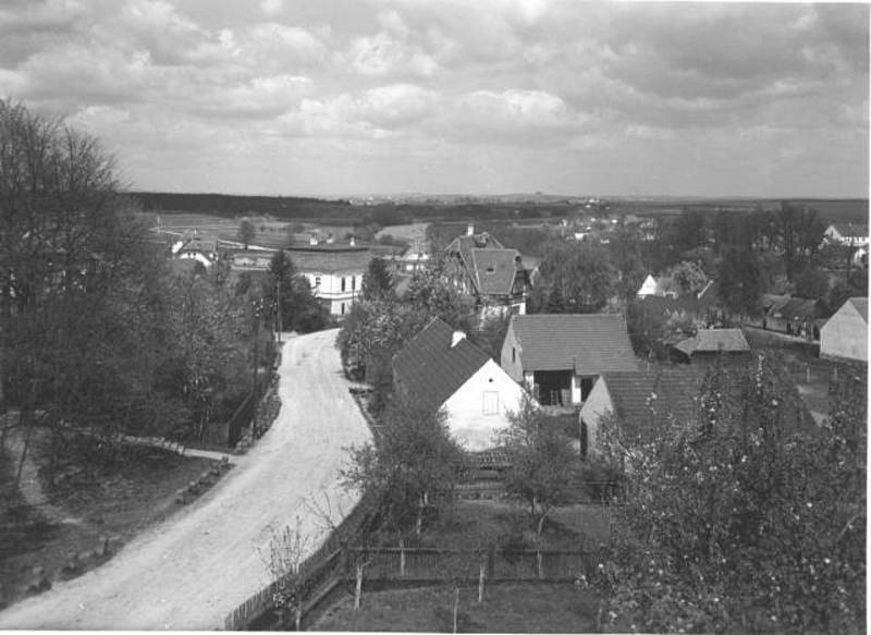 Fotografie Plané nad Lužnicí pochází z táborského atelieru Šechtl a Voseček. Zveřejňujeme je s laskavým svolením Marie Šechtlové.