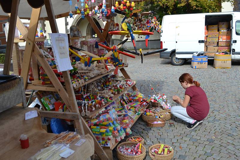 Sobotní Havelský trh na táborském Žižkově náměstí.