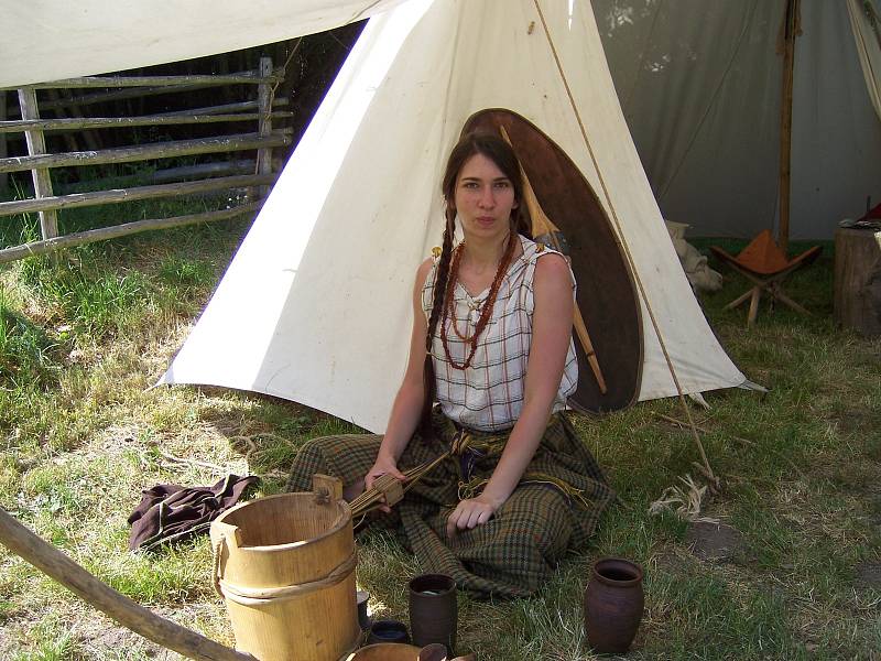 Návštěvníci festivalu se mohli seznámit s celou řadou historických řemesel.