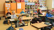 Školáci prvních a druhých tříd jsou zpět, dočkala se jich i ZŠ Mladá Vožice.