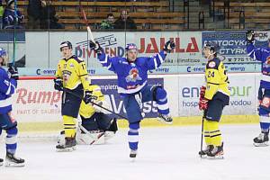 Táborští hokejisté zvítězili v Ústí nad Labem přesvědčivě 7:2.