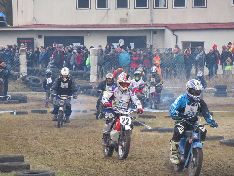 Off-road fichtel day v sobotu 11. ledna slavil na letišti v Soběslavi 20. narozeniny.