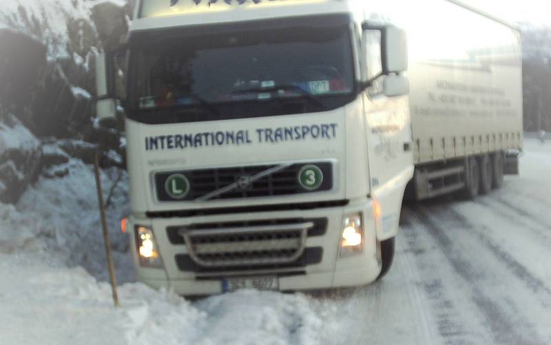 Norsko 2007 – vyprošťování kamionu.