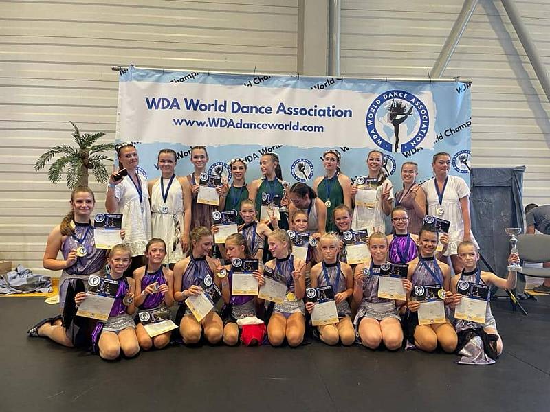 Taneční skupina Coda z Táborska zvítězila se svou choreografií na soutěži WDA World Dance Championship 2022. Foto: archiv Coda Tábor