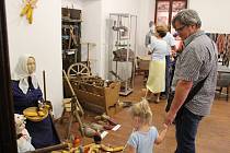 Vernisáž výstava Bývalá řemesla a živnosti v Plané nad Lužnicí v pátek 28. července večer.