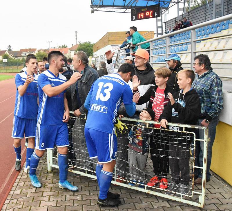 Fotbalisté Soběslavi rozdrtili nováčka z Katovic 6:1.