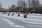 V neděli se v Soběslavi jel závod na ledové ploché dráze. 