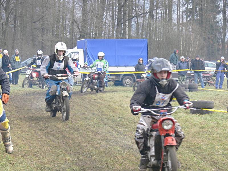 V sobotu se v Soběslavi jel 15. ročník závodu malých motocyklů. 