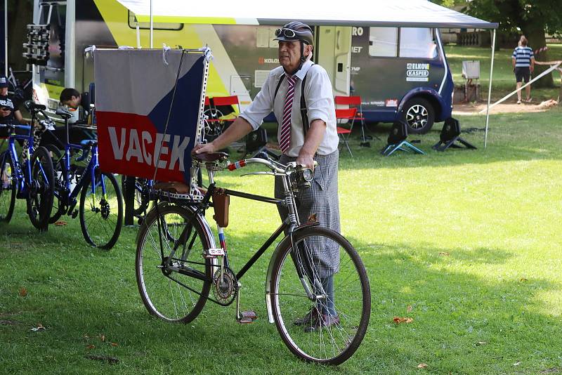 Mistrovství České republiky a Slovenska v silniční cyklistice - časovka.