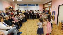 Oslava 50 let založení mateřské školy v Nerudově ulici v Soběslavi se konala minulý čtvrtek a po celý den byla školka otevřena pro bývalé žáky.