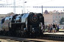 Na táborské vlakové nádraží v neděli 17. září přijela parní lokomotiva 475.111.