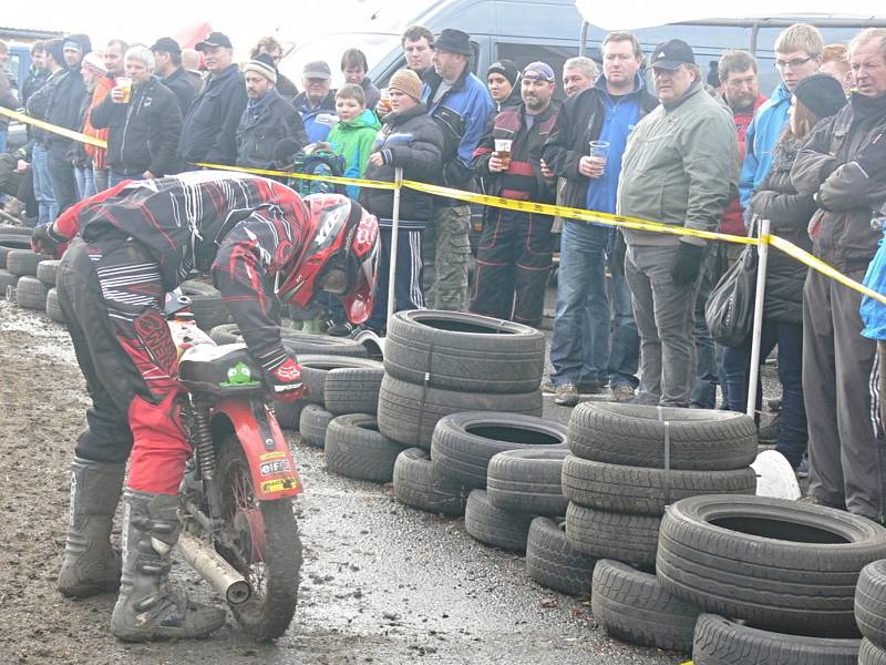 V sobotu se v Soběslavi jel 15. ročník závodu malých motocyklů. 