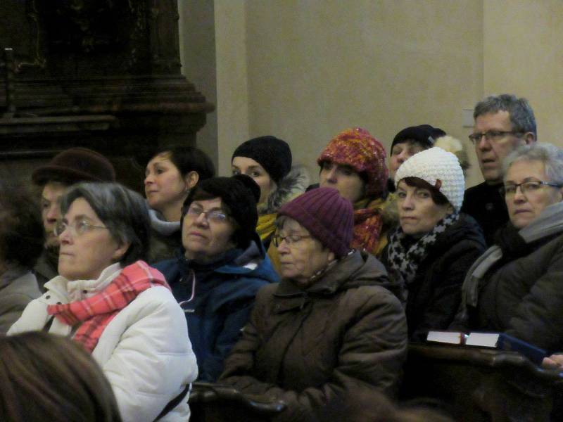 V neděli 5. ledna si nenechala kulturní zážitek v kostele na náměstí Mikuláše z Husi ujít asi stovka návštěvníků. Soběslavská Novita díky bujarému potlesku uštědřila i přídavek.