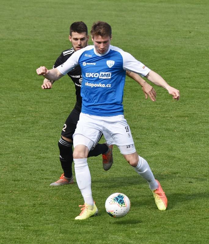 FC MAS Táborsko - FK Fotbal Třinec 2:0.