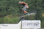 Kemp Karvánky mezi Soběslaví a Veselím nad Lužnicí hostil v sobotu 15. srpna již popáté závodníky na wakeboardech a wakeskatech.