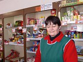 Dojíždění za prací vyměnila Ludmila Šimáková za pult v místním obchodě. Co by však nevyměnila, je bydlení na vsi.