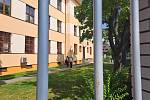 U táborské pobočky Krajského soudu v Českých Budějovicích pokračoval v úterý 22. srpna  případ obžalovaného muže (49) z Tábora, který měl opakovaně pohlavně zneužívat chlapce během volnočasových aktivit.