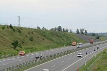 Sesuv půdy na dálnici D3 mezi Myslkovicemi a Košicemi ve směru od Českých Budějovic na Prahu.