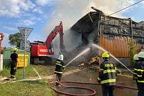 V noci na pátek 14. července zničil požár sklad sena ve Starcově Lhotě na Táborsku.