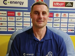 Novou posilou táborských hokejistů je bývalý slovenský reprezentační útočník Rudolf Huna.