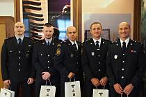 Ocenění hasičů a policistů na táborské radnici za jejich hrdinský čin 4. září 2023 v Čelkovicích.