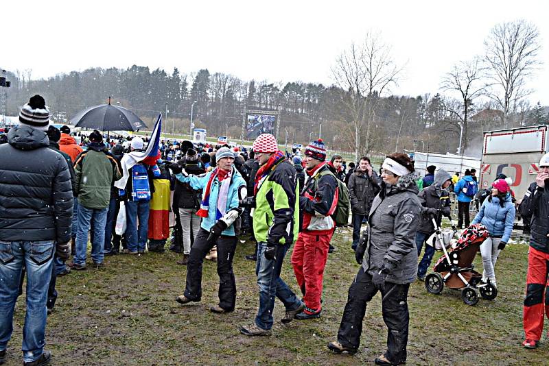 MS v cyklokrosu: Tábor v sobotu fandil juniorům a ženám.  