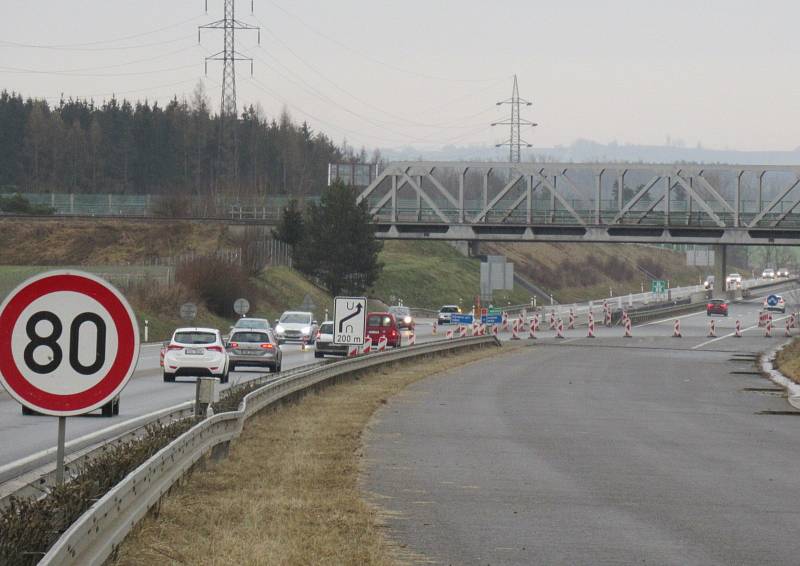 Dlouhodobý spor o sjezd k motocentru bratrů Bratránkových je u konce. Nejvyšší správní soud dospěl k závěru, že vyvlastnění je nezbytné.