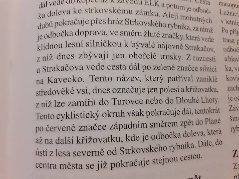 Zmínky o Strakačově a dalších zaniklých vesnicích v Turoveckém lese v historických knihách a místopisech.