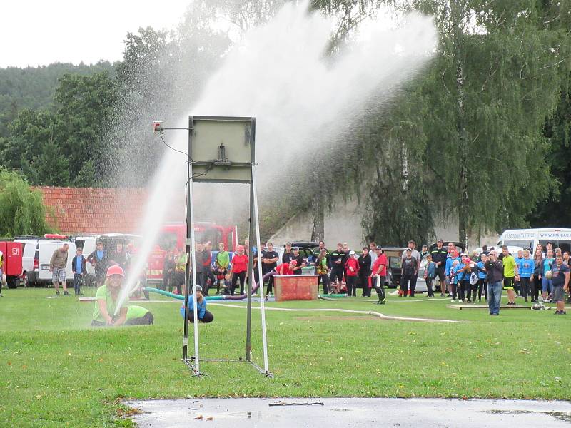 Závody dobrovolných hasičů v požárním útoku Přehořovský kopeček se v sobotu 29. srpna dočkaly svého 12. ročníku.