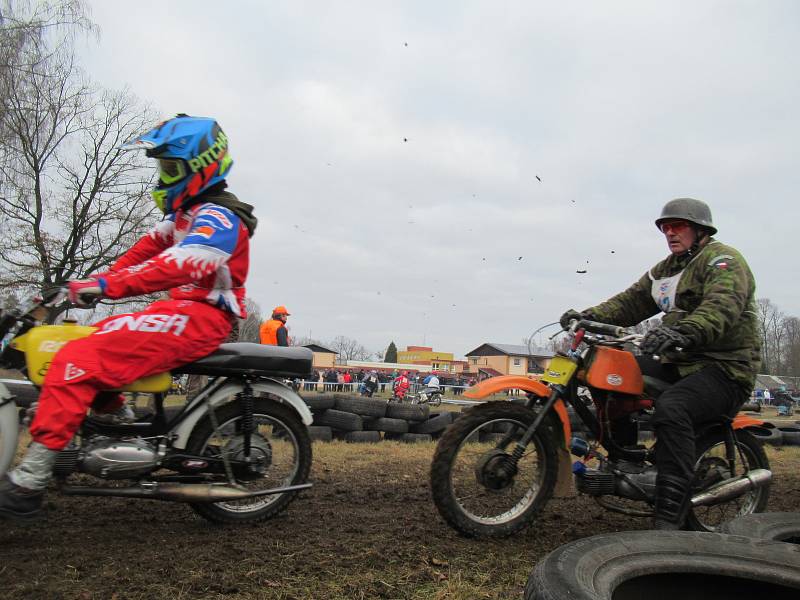 Off-road fichtel day v sobotu 11. ledna slavil na letišti v Soběslavi 20. narozeniny.