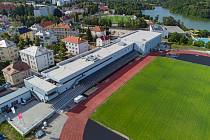 Multifunkční sportovní hala Mír získala titul „Presta - prestižní stavba jižních Čech“ za roky 2020-2022 v kategorii Občanské a průmyslové stavby - novostavby.