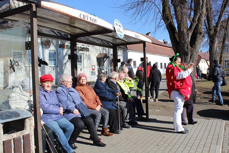 Maškary v sobotu odpoledne prošly Chýnovem.